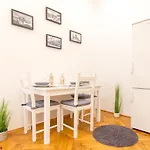 Real Apartments Zoltán II.